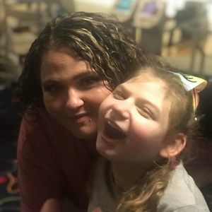 Meet your Posher, Hollie